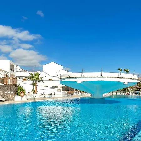 Parque Don Jose With Amazing Pool طوستا ديل سيلونثيو